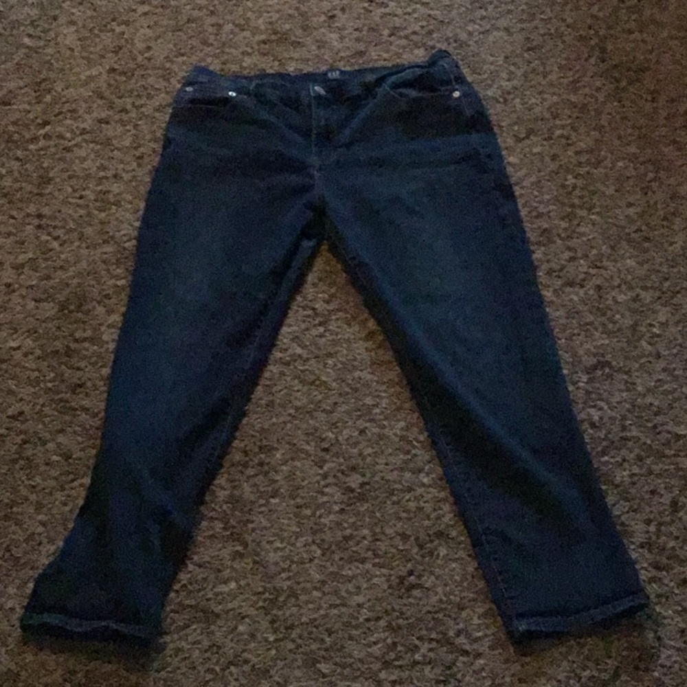 Gap girlfriend jeans size 31